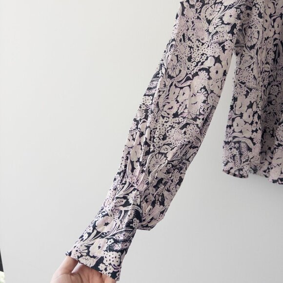 Anthropologie Button Front Peasant Blouse Floral Puff Sleeve V-Neck, XS - Picture 7 of 9